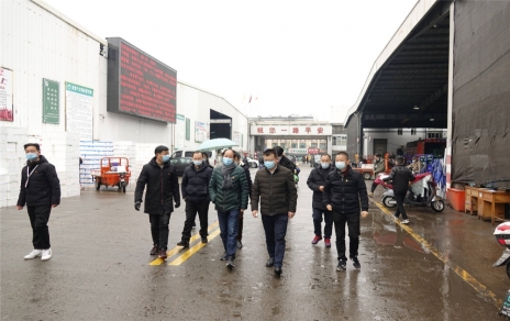 市發(fā)改委、經(jīng)開區(qū)管委會等上級有關部門領導帶隊檢查市場保供工作